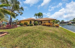 219 SE 19th Court, Cape Coral, FL 33990