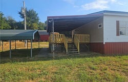 23090 J O B RD, Howe, OK 74940