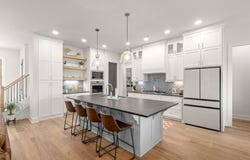 7680 Via Roma Avenue, Springdale, AR 72762