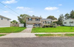 141 Bala Dr, Somers Point, NJ 08244