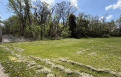 Pollard Road, Ashland, KY 41101