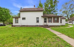 903 8th Avenue S, Saint Cloud, MN 56301