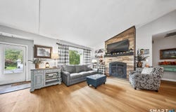 44 Algonquin Way, Bristol, CT 06010