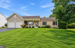 10 CORBIT SHARP Drive, TOWNSEND, DE 19734