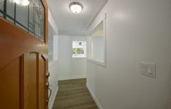 209 SUNSET Dr, Longview, WA 98632