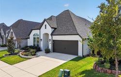 4117 Hawthorn Drive, Aubrey, TX 76227