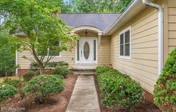 272 Woodhaven Drive, Vonore, TN 37885