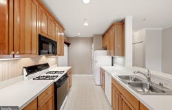 43134 WATERCREST Square, CHANTILLY, VA 20152