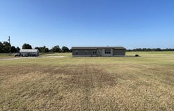 24775 State Road 70E, Bennington, OK 74723