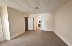 1910 Rockledge St, Spring Hill, PA 15212