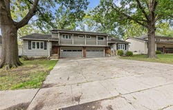 9636 Outlook Drive, Overland Park, KS 66207