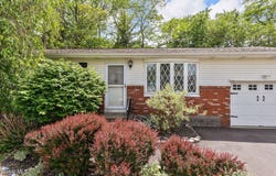 102 Evans Road, Rotterdam, NY 12306