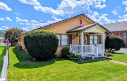 301 E Fudge St, Covington, VA 24426