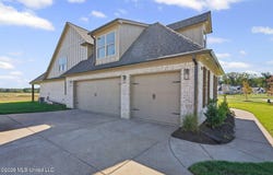 342 Camp Crossing, Hernando, MS 38632