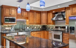 501 Forest Hill Drive, Ocean Springs, MS 39564