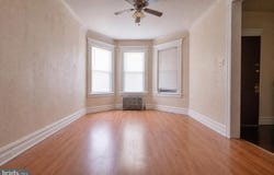 38-40 ECKERT Avenue, NEWARK, NJ 07112