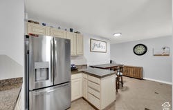 812 E JOHNSONWAY Dr, Sandy, UT 84094
