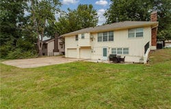 8435 E 56th Terrace, Kansas City, MO 64129