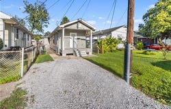 1237 CASA CALVO Street, New Orleans, LA 70114