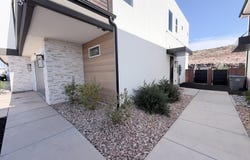 738 E Desert Cactus Dr, Washington, UT 84780