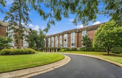 2600 Windsor Mall, Park Ridge, IL 60068