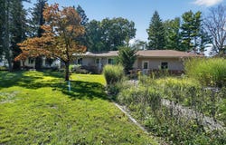 630 Gilbert Street, Jackson, MI 49202
