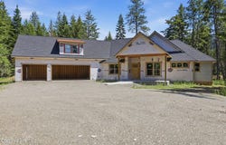 10239 E Bunco Rd, Athol, ID 83801