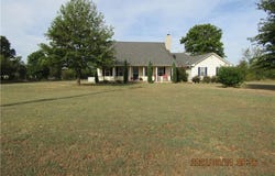 403 N Gray ST, Pocola, OK 74902