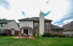48746 Bradford Drive, Macomb Twp, MI 48044