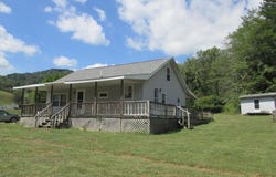 1277 Peach Bottom, Independence, VA 24348
