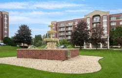 7071 W TOUHY Avenue, Niles, IL 60714