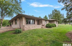 868 E COUNTY HIGHWAY 3, Table Grove, IL 61482