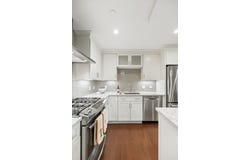201 Elliott St 510, Beverly, MA 01915