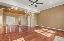 901 Kyle St, La Follette, TN 37766
