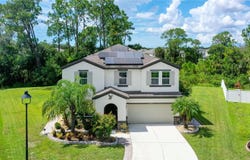 15111 LAS OLAS Place, BRADENTON, FL 34212