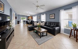 7746 CARRIAGE POINTE Drive, GIBSONTON, FL 33534
