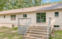 9 WESTON AVENUE, GLADSTONE, MI 49837