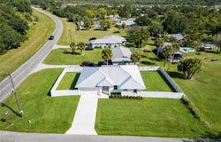 3002 Mercer Way, Labelle, FL 33935