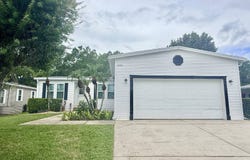2093 Crane Lakes Blvd, Port Orange, FL 32128