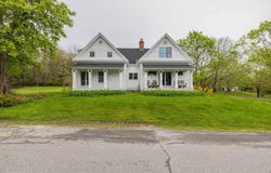 1 Harolds Way, Freeport, ME 04032