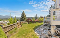 204 S 2nd St, Elk River, ID 83827
