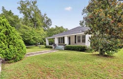 304 Blackmon Street N, Bethune, SC 29009-9160