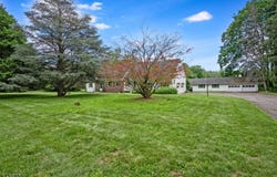 19 Yardley Rd, Mendham Twp., NJ 07945-3222