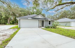 113 ST. LUCIE, Florahome, FL 32140