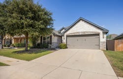 2064 Leonard Ranch Road, Fort Worth, TX 76134