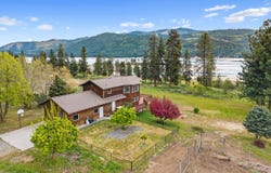 11 ECHO COVE Rd, KETTLE FALLS, WA 99141