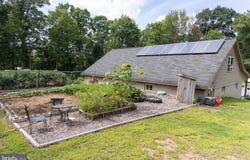 8930 ROUTE 25, SPRING GLEN, PA 17978