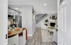 27 Christamon S, Irvine, CA 92620