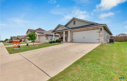 119 Beth Ann Loop, Taylor, TX 76574