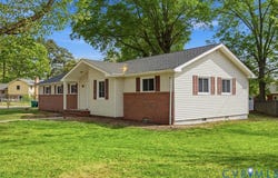 117 Homestead Drive, Colonial Heights, VA 23834